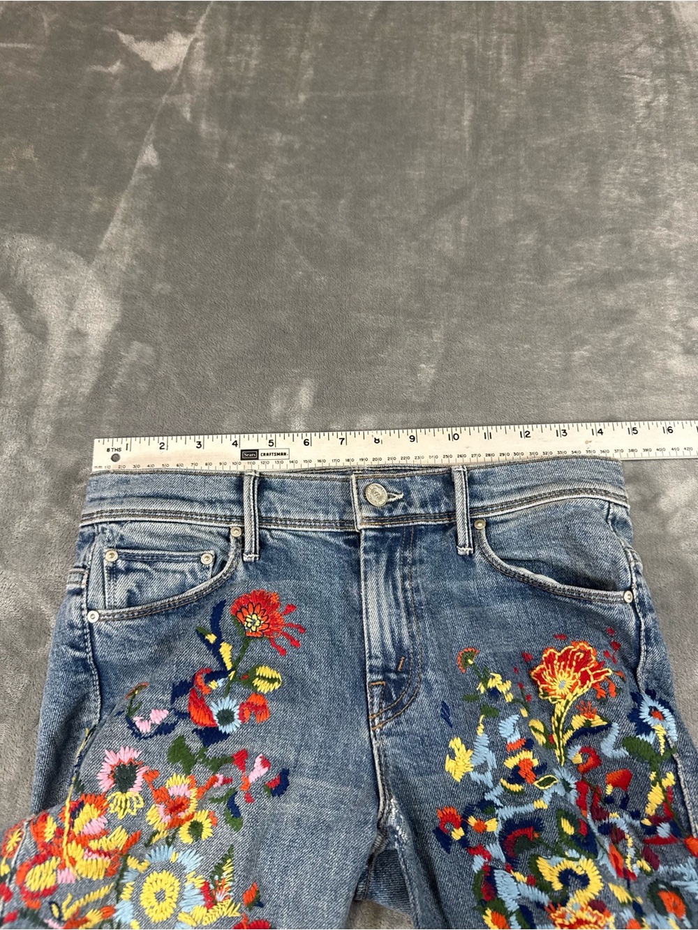 Mother Women’s Floral Embroidered Flared Jeans Made In USA Size 29 - Picture 9 of 12